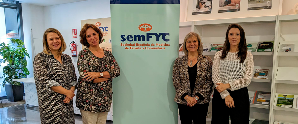 Un acuerdo entre la UNED y la semFYC sienta las bases de un proyecto de inteligencia artificial para favorecer la comunicación entre profesionales de la salud y pacientes